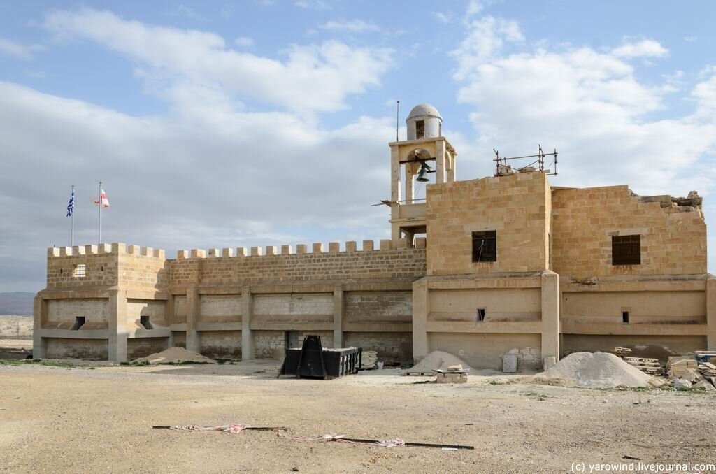 Израиль, долина реки Иордан, монастырь св. Иоанна Крестителя