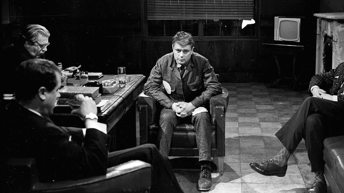  Кадр из фильма «Мертвый сезон» (1968) / Ленфильм
