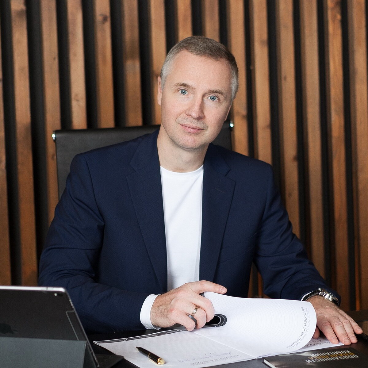 Андрей Антонов, основатель Академии КУБ8, тренер по управлению мышлением