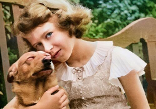 С любимых корги отца, 1936 г.