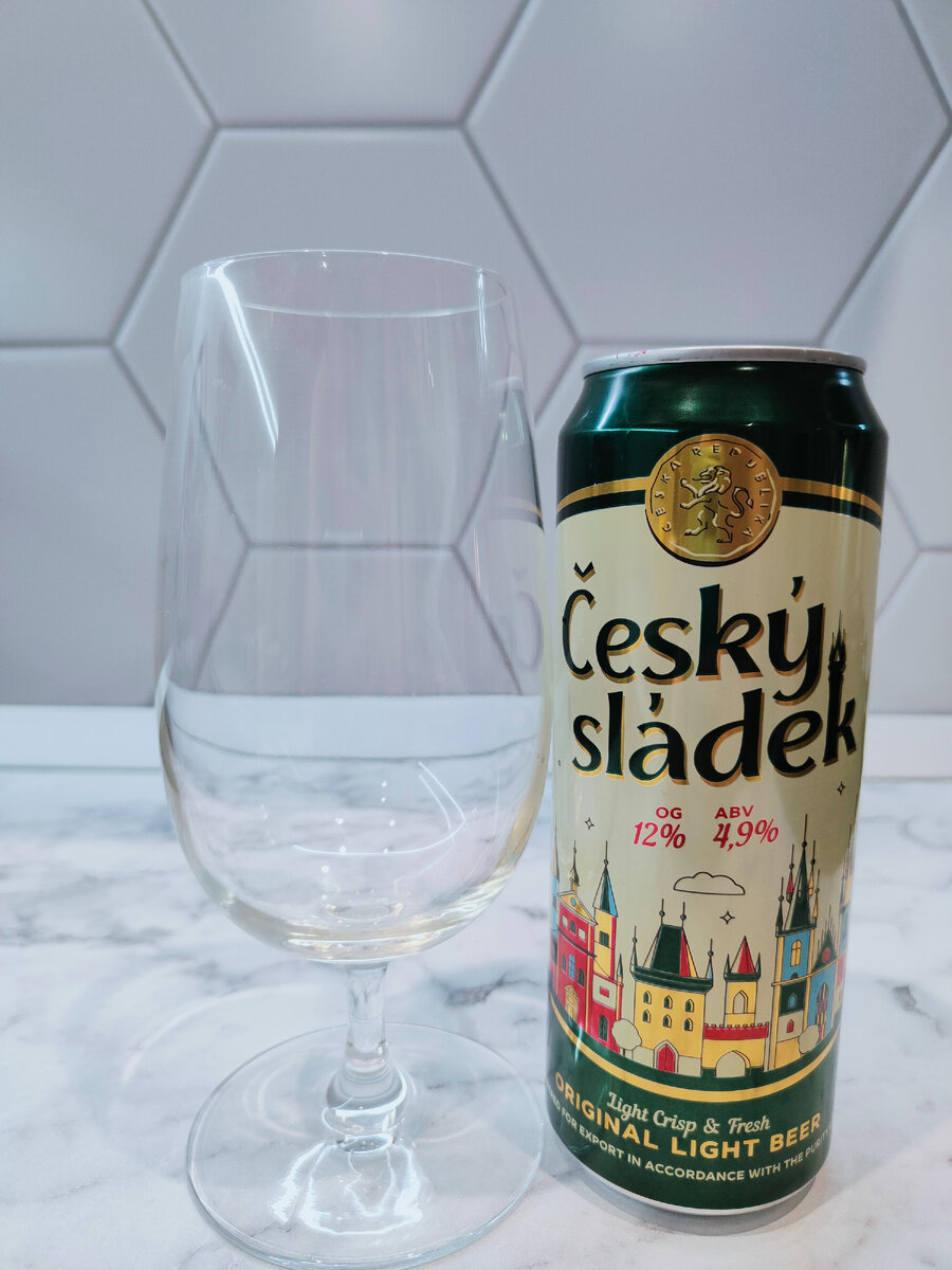 Пиво "Český Sládek" (Чешский Сладек) от Трехсосенского завода
