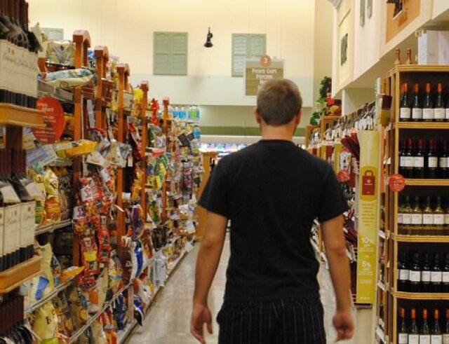    Магазин (cc) larsen9236