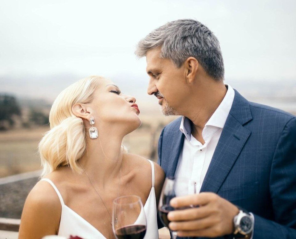     Вера Каретников официально вышла замуж. Фото: соцсети.