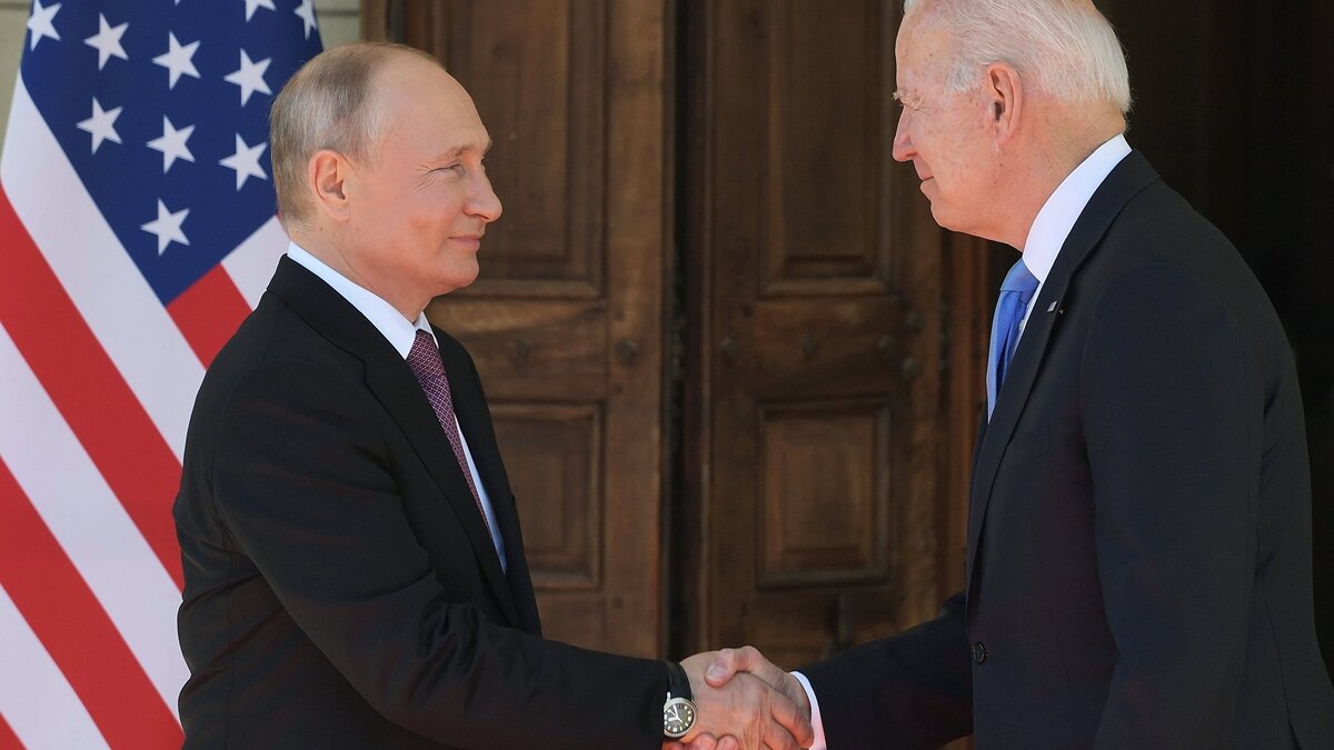    Встреча президентов России и США В. Путина и Дж. Байдена в Женеве© РИА Новости . Сергей Гунеев