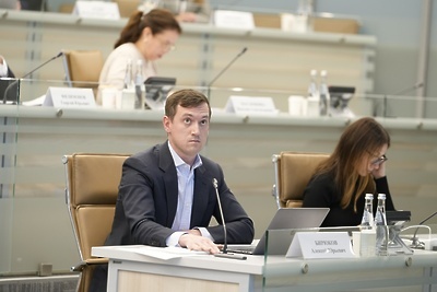    Первый заместитель министра государственного управления, информационных технологий и связи Московской области Алексей Бирюков на совещании губернатора Московской области Андрея Воробьева с руководящим составом правительства Московской области и главами городских округов © Пресс-служба Губернатора и Правительства Московской области