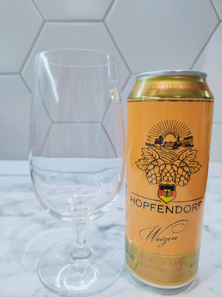 Пиво "Hopfendorf Weizen" (Хопфендорф Вайцен) 