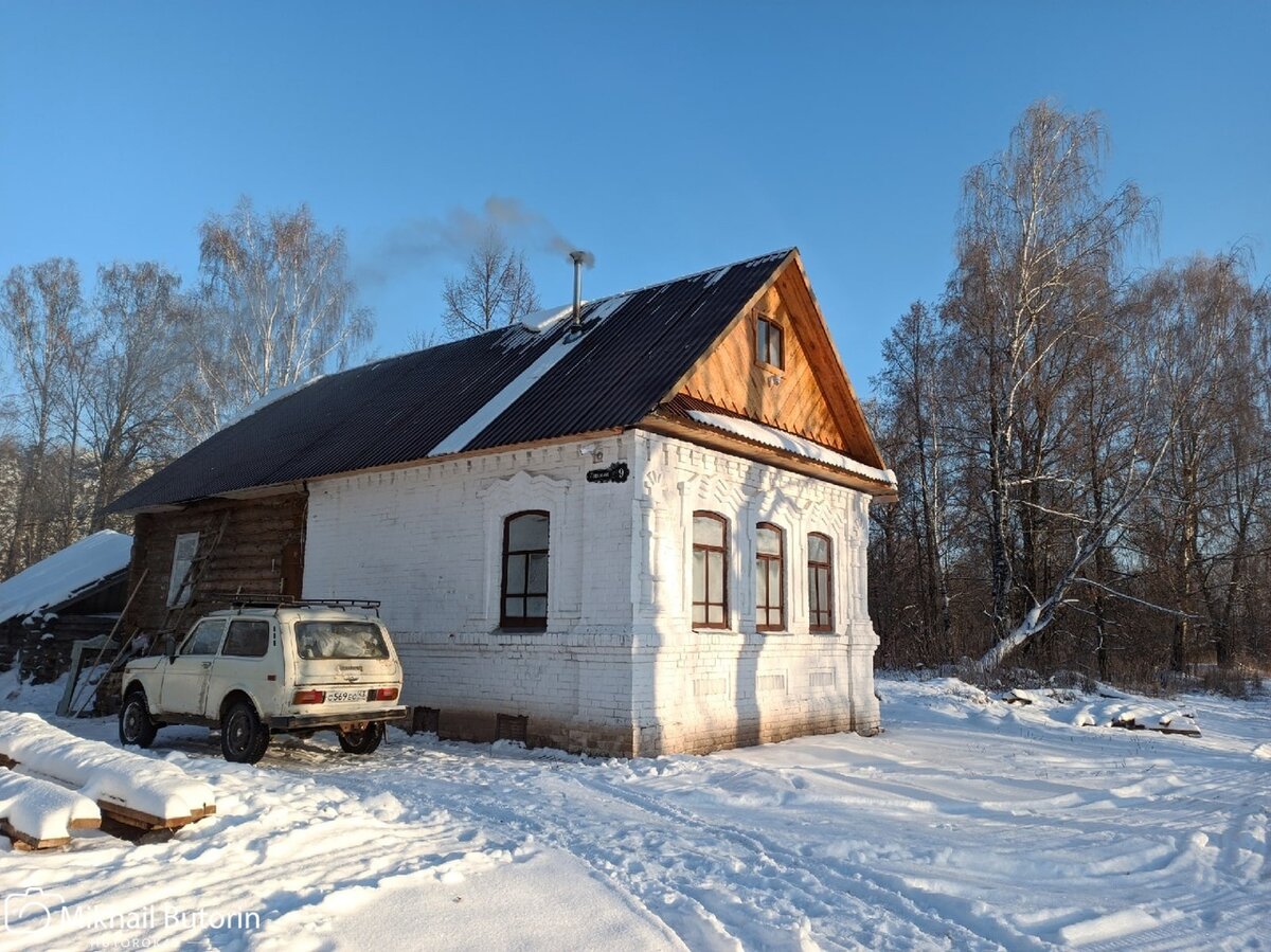 В новой пристройке к дому прадеда стало теплее. Утепляем потолок ...