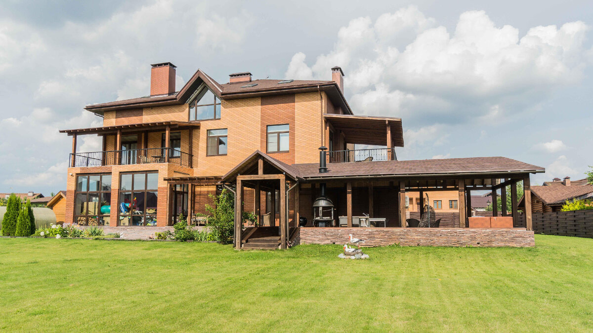 Дом с мебелью и техникой на Калужском шоссе