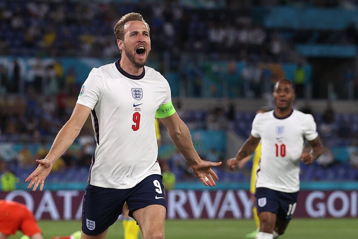 Кейн радуется очередному забитом мячу в чужие ворота.   фото: картинки яндекса.