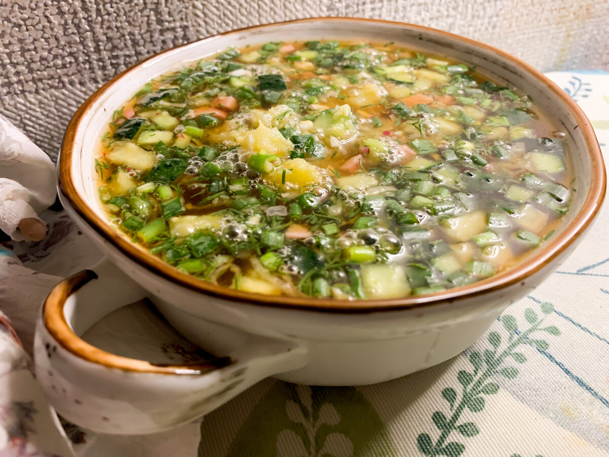 Фото авторское, специально для данного канала. Такую окрошку обычно готовлю для себя и семьи.