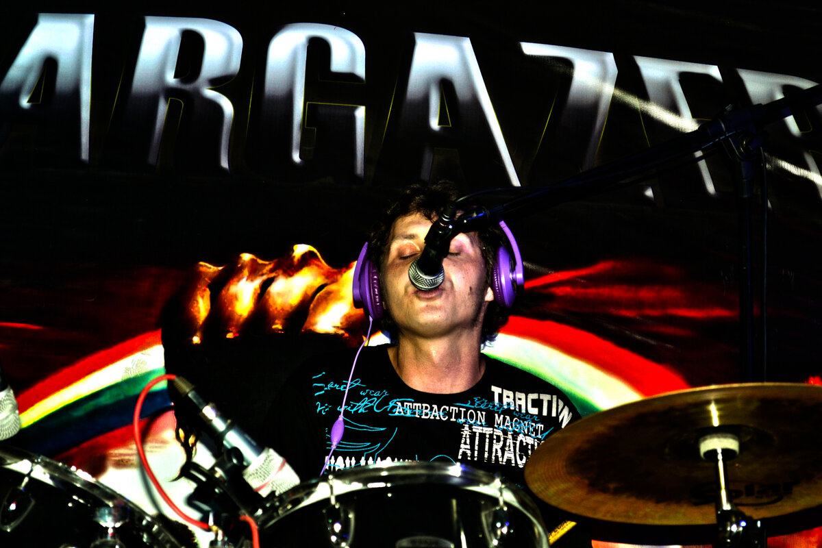 Фото из архива выступлений творческой лаборатории "Единый поток"