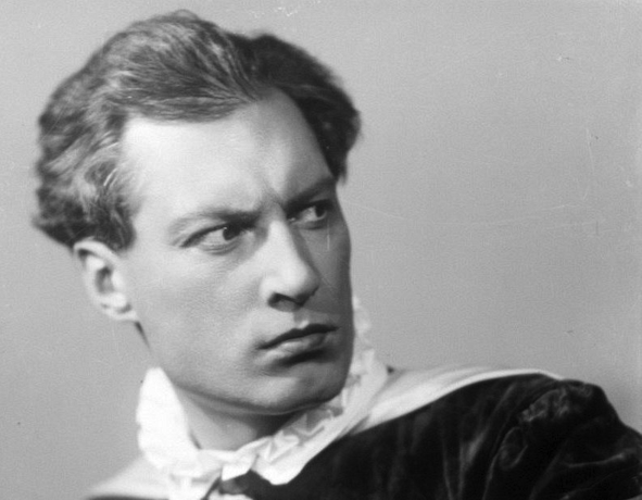 Андрей Абрикосов