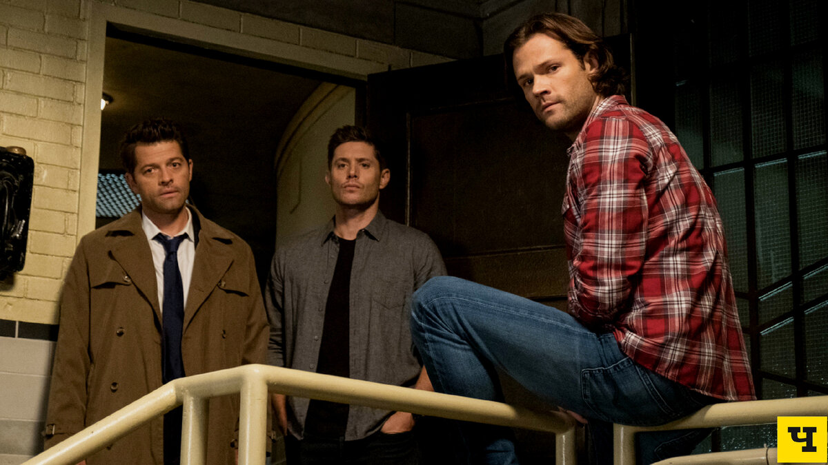 Миша Коллинз, Дженсен Эклз и Джаред Падалеки. Кадр из сериала "Сверхъестественное".