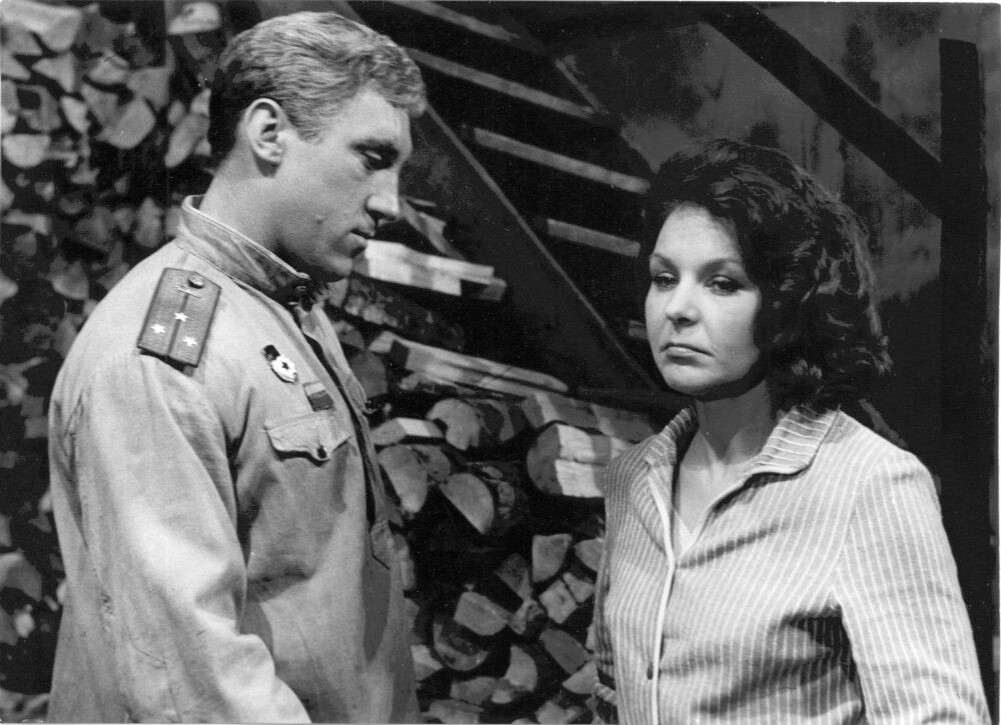 Информация о причине смерти, о прощании и похоронах артистки будет известна позднее