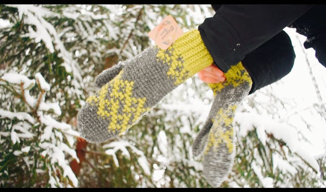 Вязание крючком. Теплые варежки