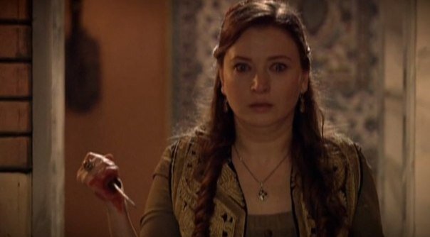 Кадр из сериала. Взято :https://yandex.ru/images/touch/search?text=гюльшах%20хатун&source=tabbar&pos=12&img_url=https%3A%2F%2Favatars.mds.yandex.net%2Fget-zen_doc%2F1592767%2Fpub_5e01ba233d5f6900ae91ec13_5e01bad3fc69ab00aecfd625%2Fscale_1200&rpt=simage 