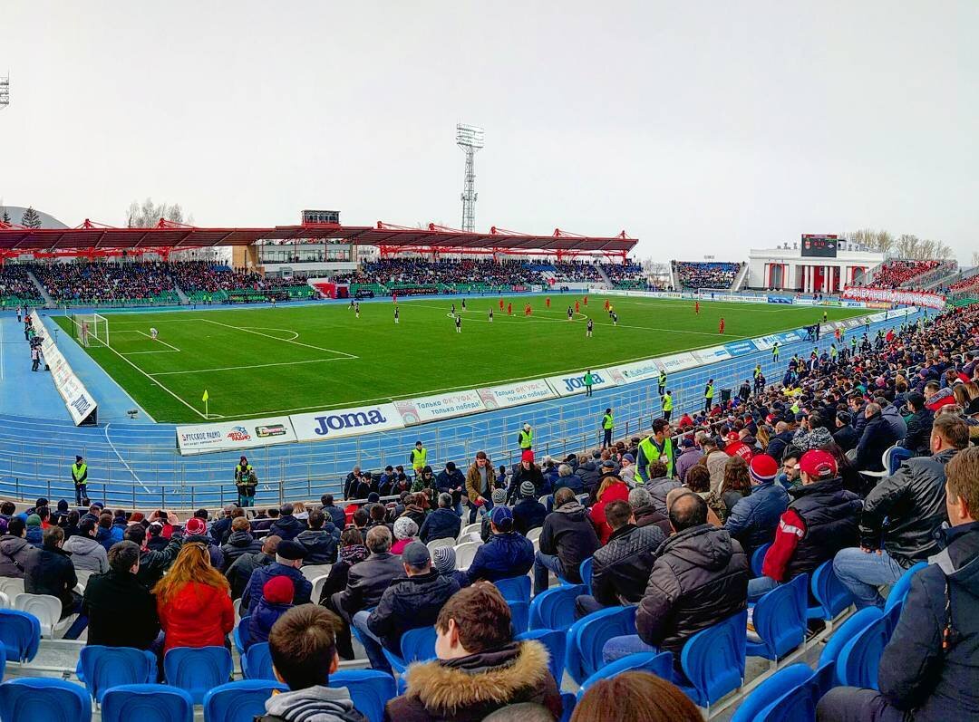 Стадион нефтяник уфа. Стадион фк уфа. Стадион уфа арена. Стадион нефтяник уфа футбол. Стадион нефтяник уфа.