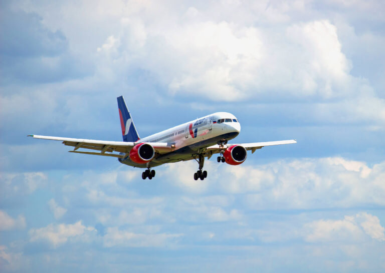    Режим ограничения полетов в 11 аэропортов юга России продлили до 28 октября Андрей Севостьянов