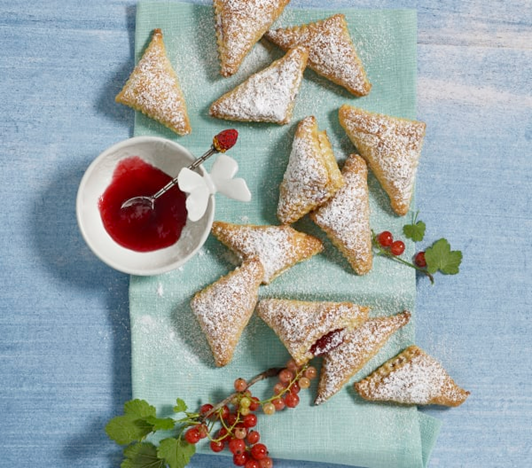 Треугольник печенье с джемом