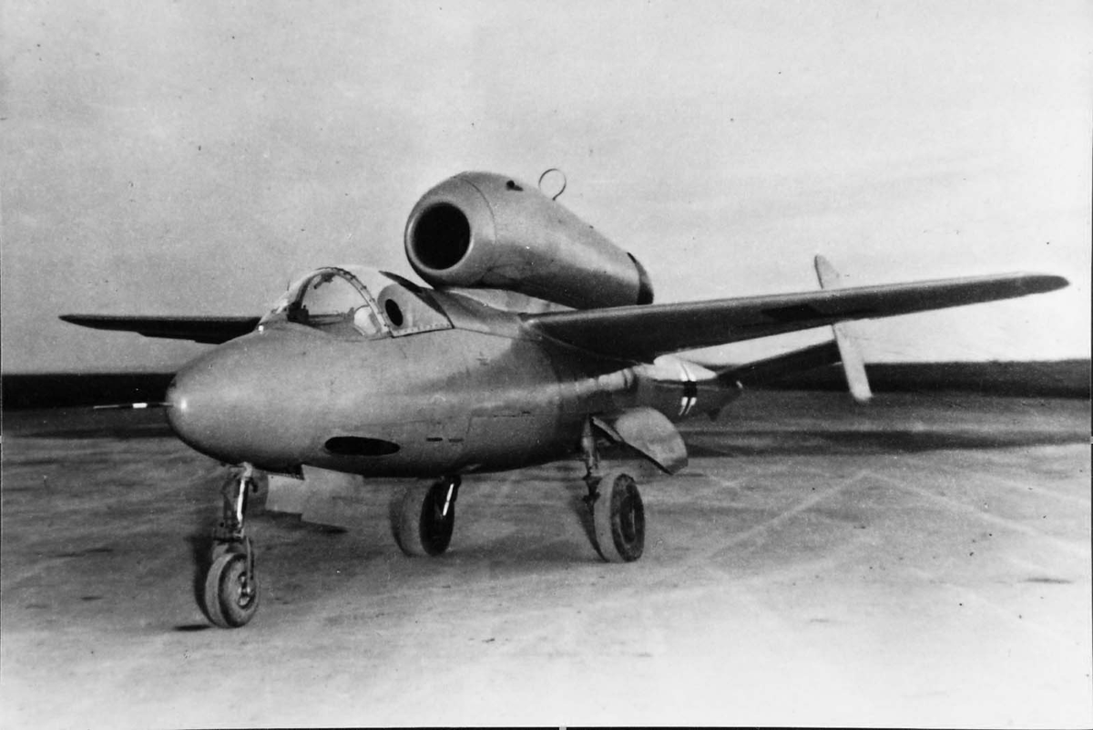 Heinkel He-162 "Spatz" собственной персоной. Фотография в свободном доступе.