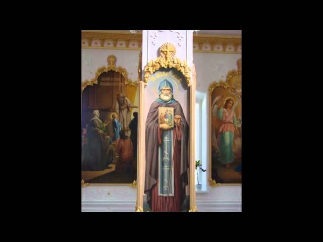  Хотя мощам Александра Свирского около 500 (!) лет, внешний вид Чудотворца сохранился великолепно. Что, видимо, и позволяло иконописцам много позже писать поистине уникальные иконы. Источник: http://hramgraivoronovo.ru/pr_a_svirskii/
