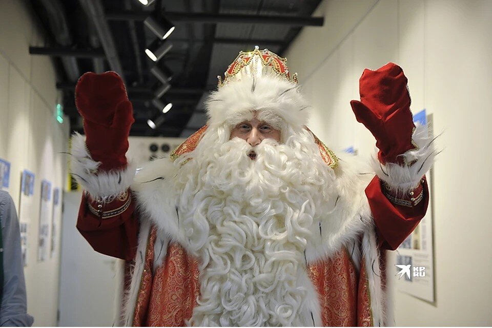     Дед Мороз позвал московских детей на свой день рождения Алексей БУЛАТОВ