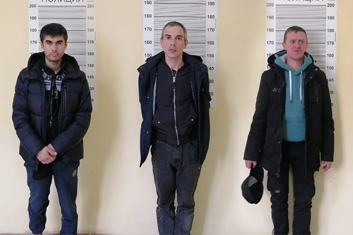    Полицейские задержали подозреваемых в нападении на курьера в Екатеринбурге