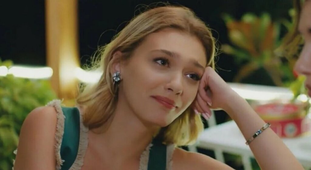    Фото: стоп-кадр из сериала «Постучи в мою дверь»