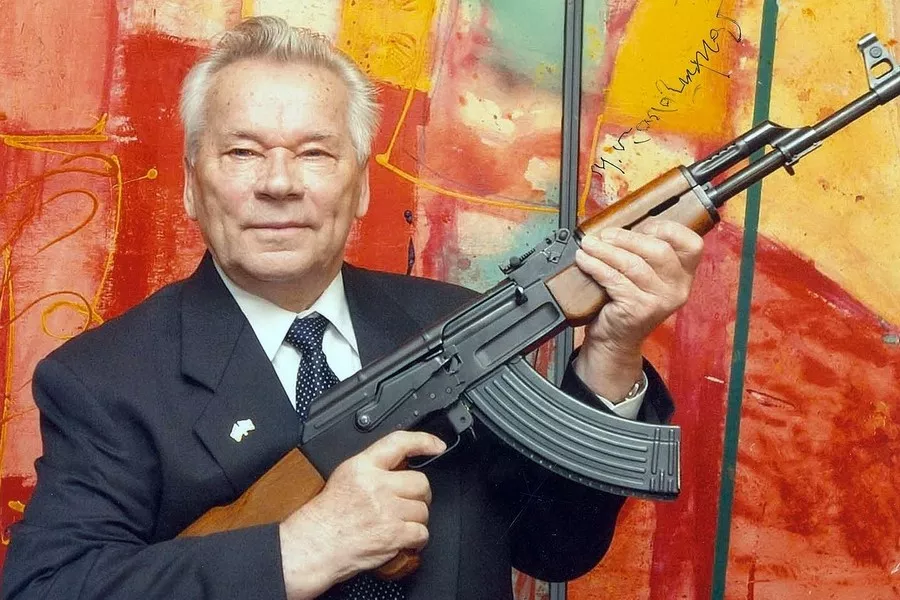 Михаил Калашников 