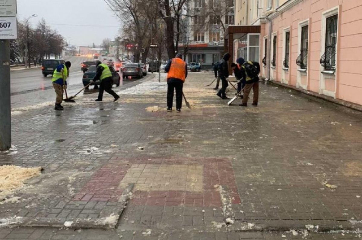    Власти Воронежа рассказали о ликвидации последствий ледяного дождя