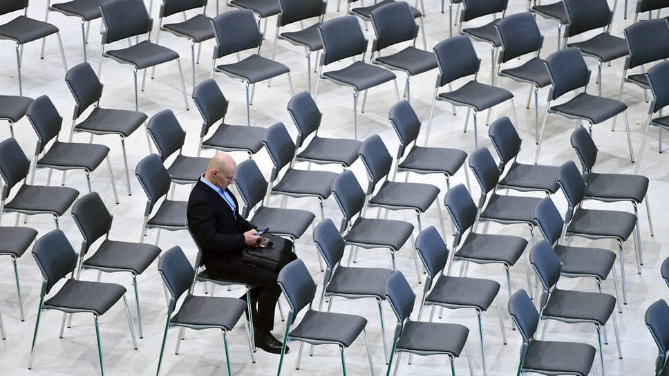    Фото: Александр Казаков / Коммерсантъ
