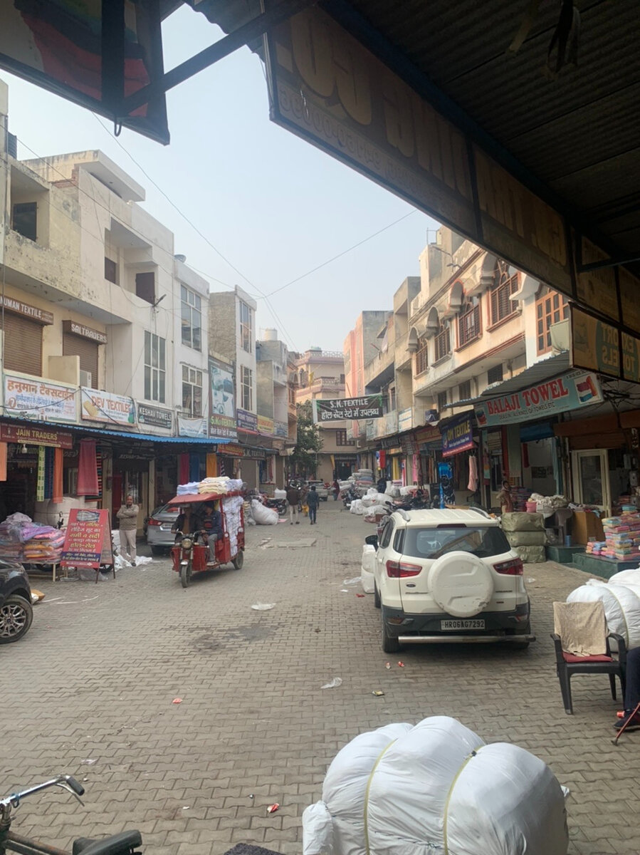 Maharaja aggarsain towel market. Из личного архива 