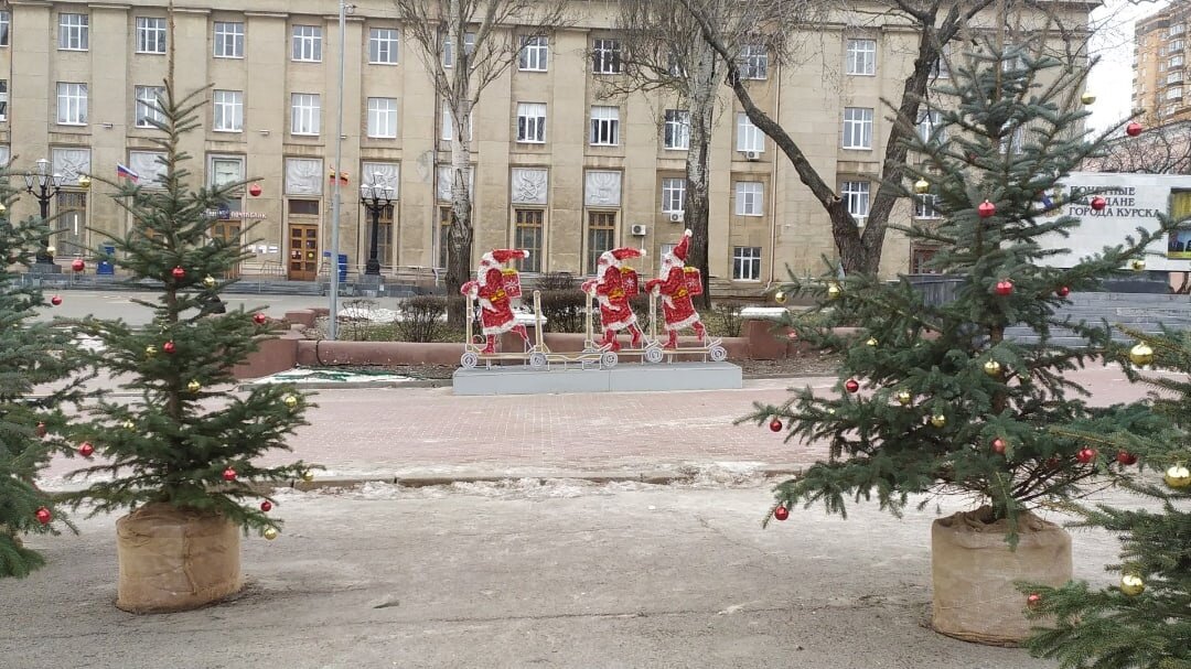 Знаменск й СОБОРКРАСНАЯ площадь Курска