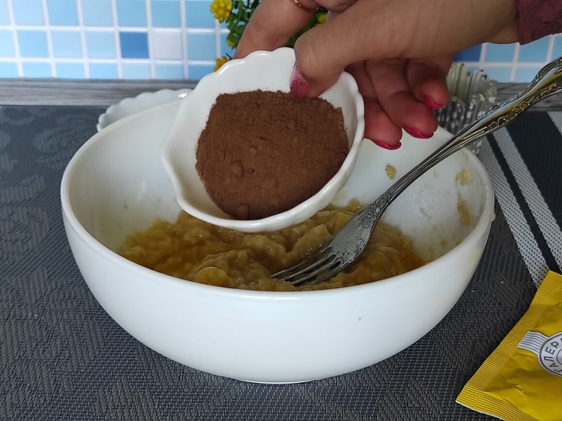 Кекс из банана в микроволновке