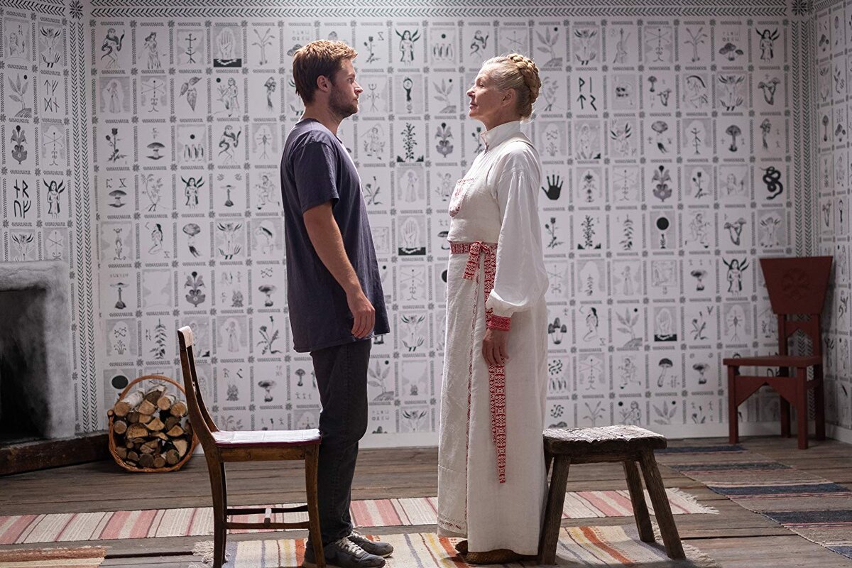 shot from "Midsommar"/2019/Ari Aster/film.ru