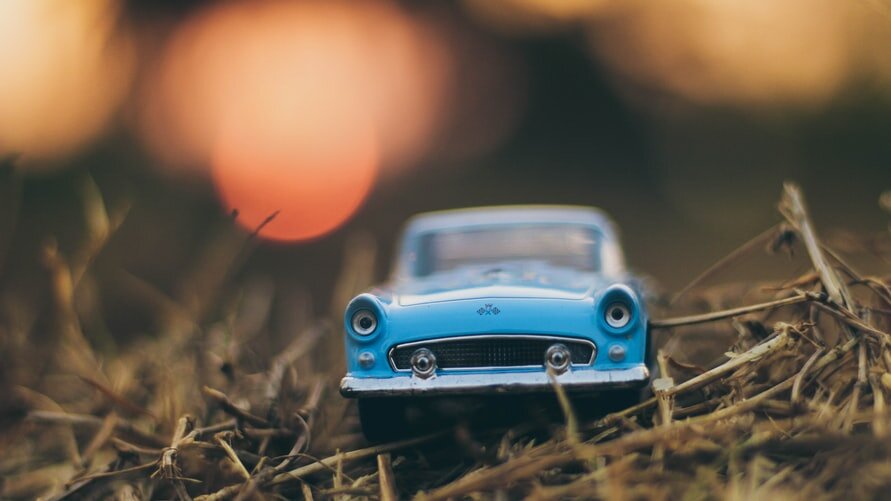 A small car (источник: unsplash).