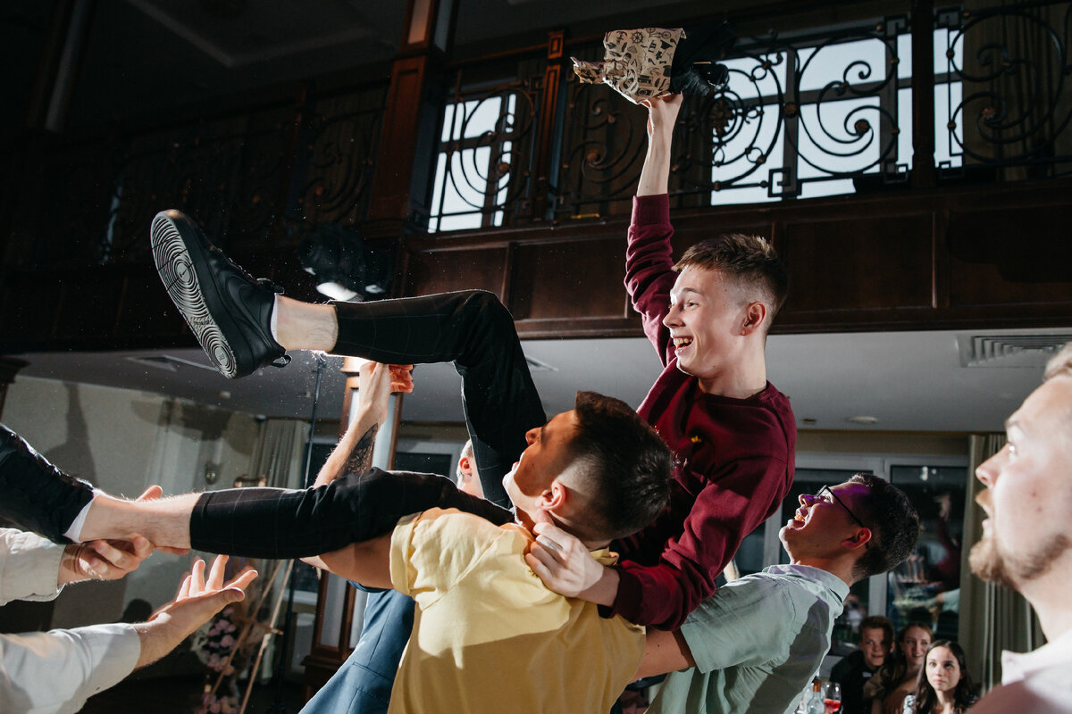 Счастливый обладатель букета из носков