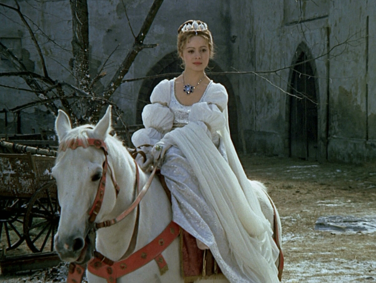 Кадр из фильма «Три орешка для Золушки»