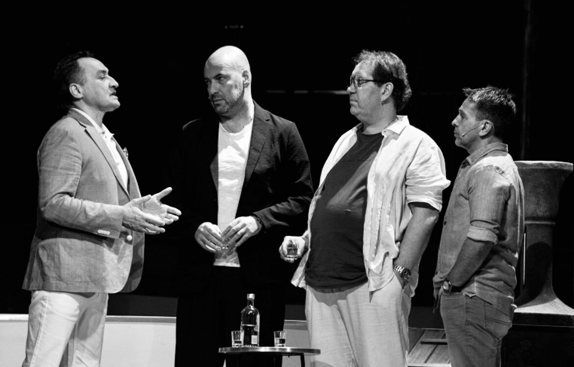 Хаит барац демидов ларин в молодости. День радио спектакль 2003. Квартет и сочи 2 января. Квартет известные группы. Квартет и сочи 2 января.