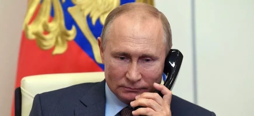 Владимир Путин поручил регионам организовать вызов врача на дом через Госуслуги, sputniknewslv.com
