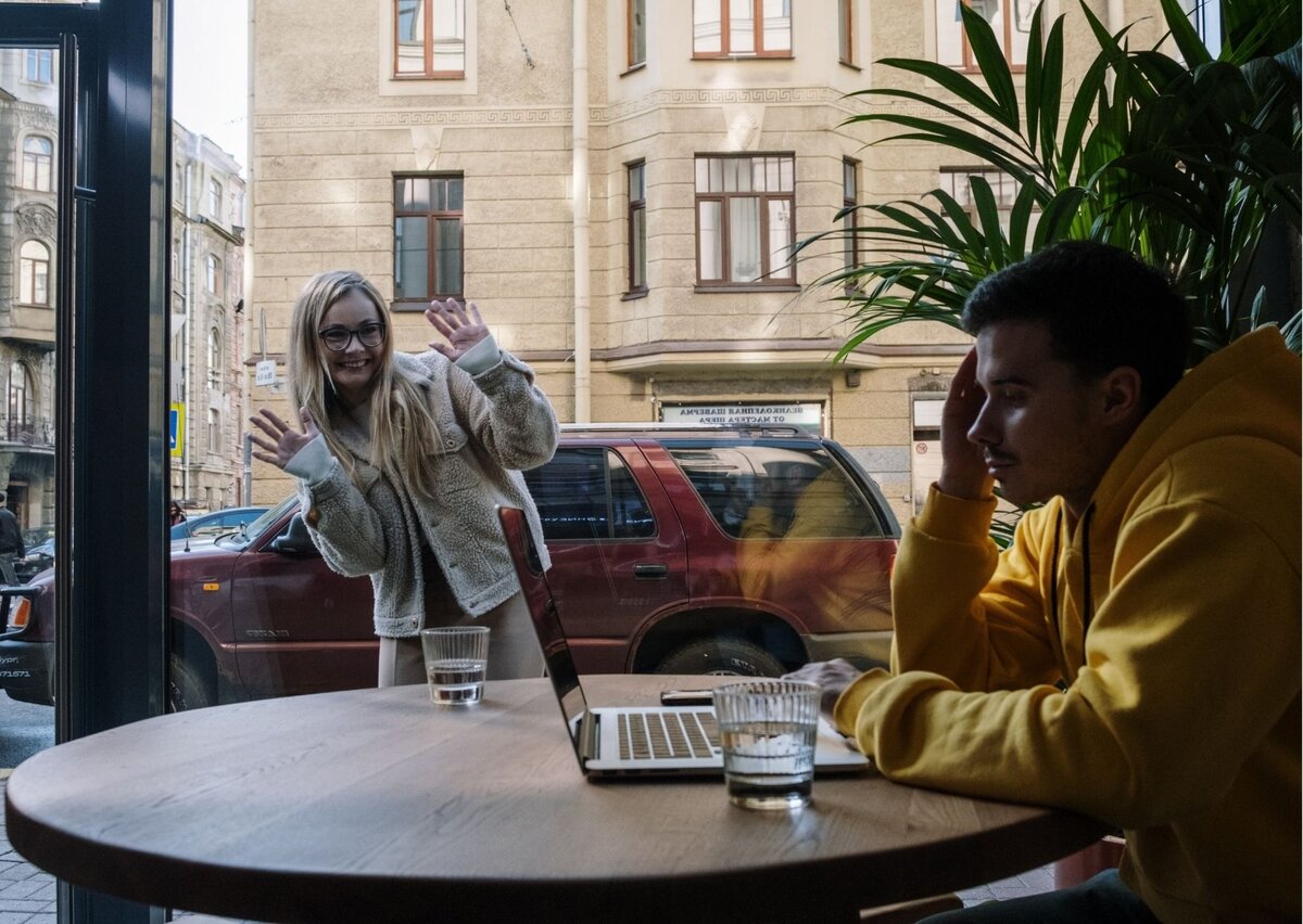 https://www.pexels.com/ru-ru/photo/6321497/