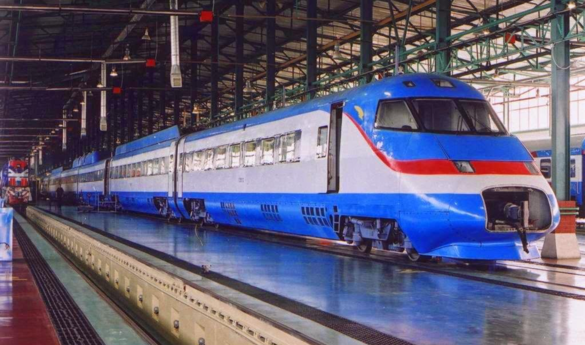 Сокол на заводе