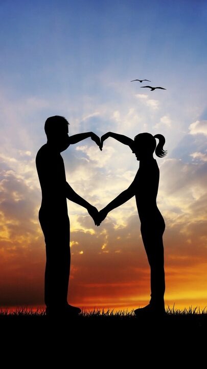 Хотеть любить и любить по-настоящему, это две разные вещи. То, какой любовь мы рисуем у себя в голове, и то как ведем сябя в реалности по жизни, зависит только от нас. Мы все были детьми, а вот каким станем взрослым закладывают наши родители, гены и сам характер человека.