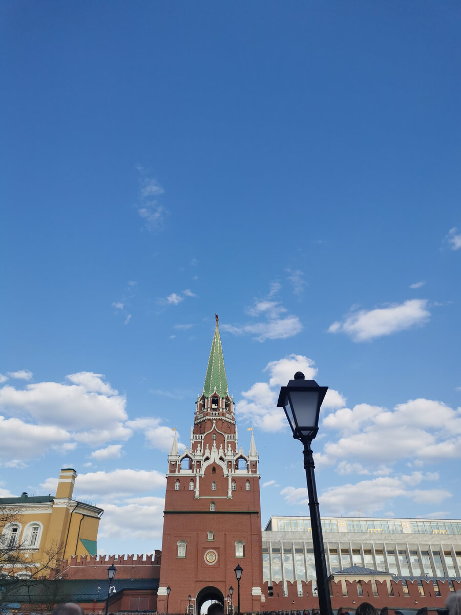 Троицкая башня