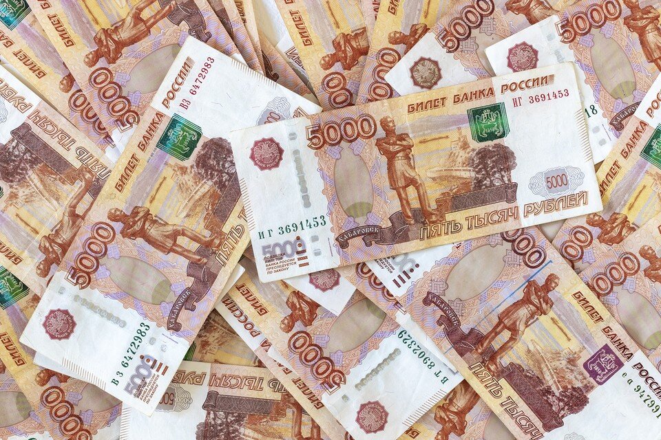     The Economist: Россия получит рекордный торговый профицит из-за западных санкций  GLOBAL LOOK PRESS