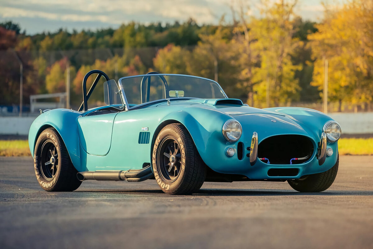 Конструктор для взрослых: смотрим Shelby Cobra, которую собрали своими руками