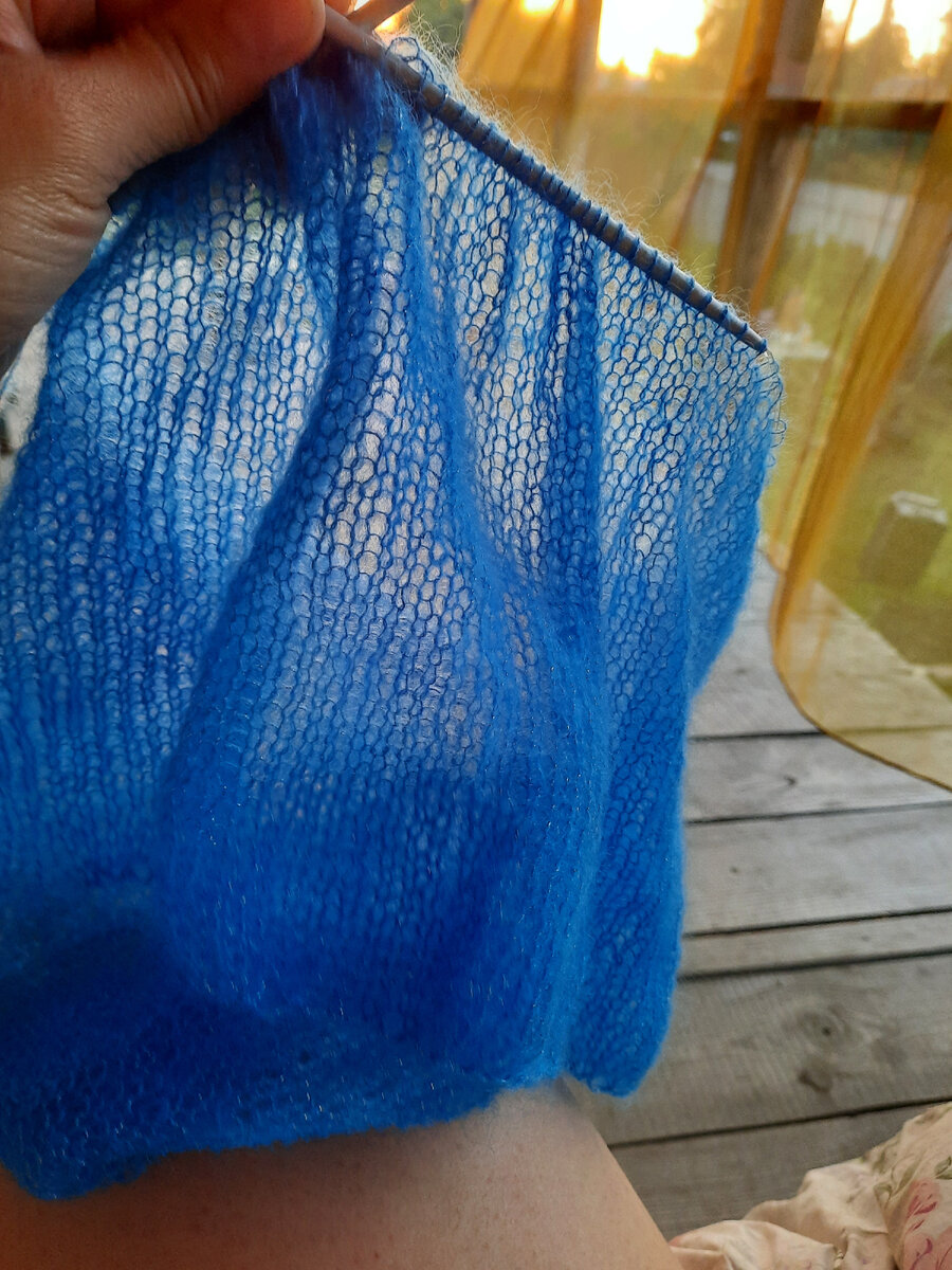 Вот такое полотно у меня получается.