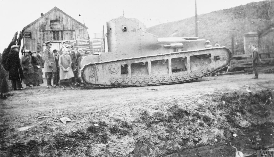Модернизированный Tritton Chaser на полевых заводских испытаниях в  William Foster Photo: IWM
