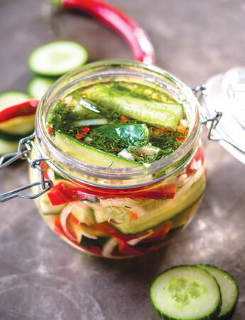     Маринованные огурцы на зиму, рецепт