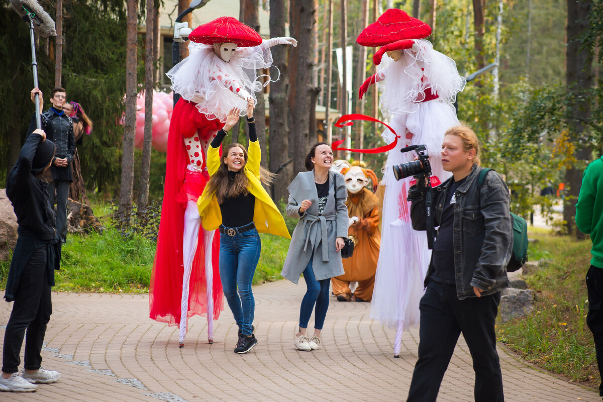 Организация свадьбы на природе длительностью в 3 дня с актерами от Event-Театра